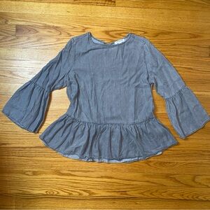 Beach Lunch Lounge Women's Gray Chambray Peplum Blouse with Bell Sleeves Size‎ S